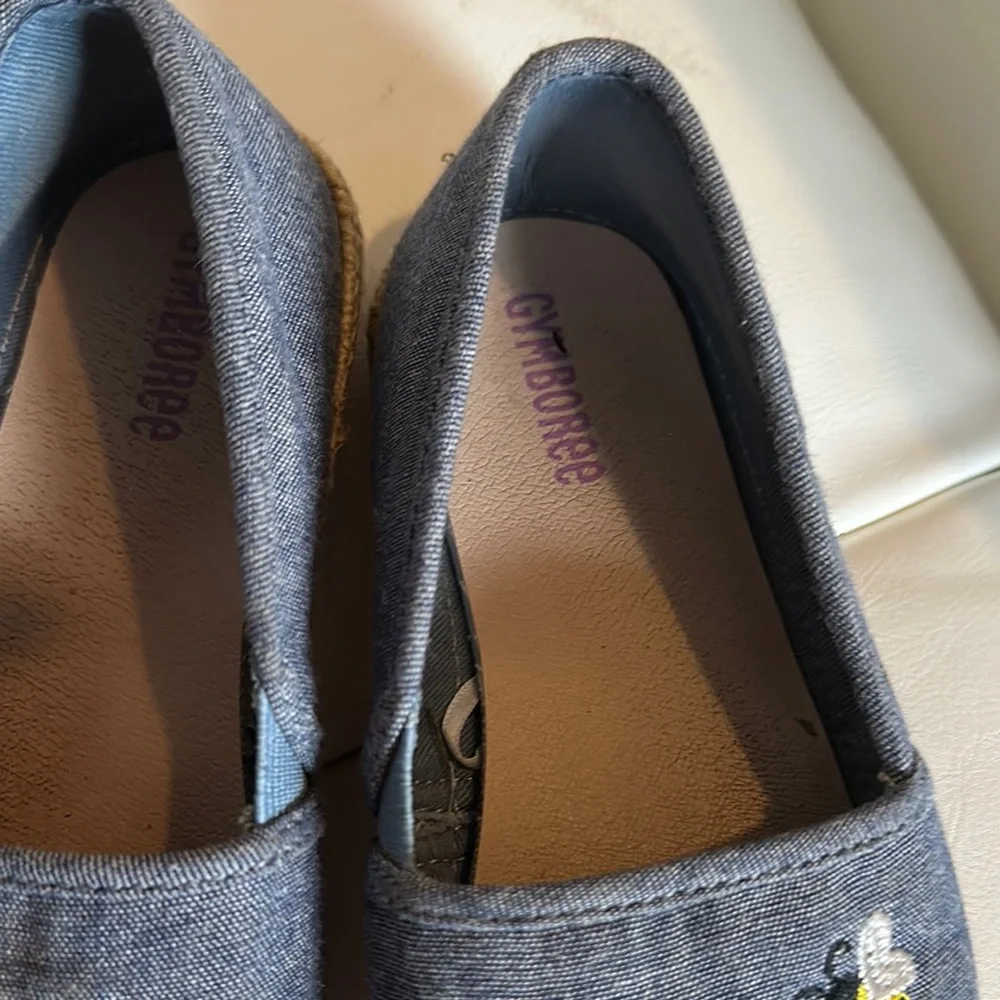 🎀 Gymboree Girls Kids Denim Blue Shoes Loafers with Embroidered Design